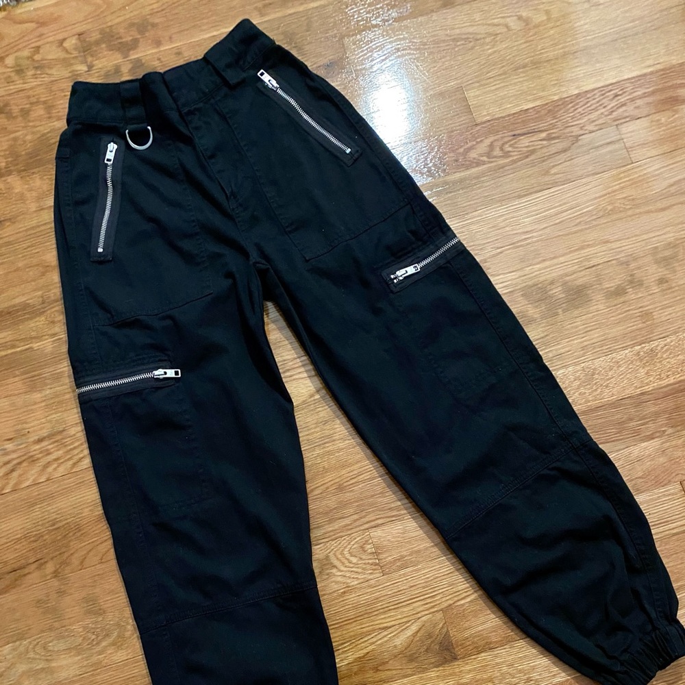 Aritzia tna Cargo Jogger black